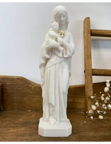 Statue Notre Dame de l Eucharistie en albâtre avec dorure 17cm