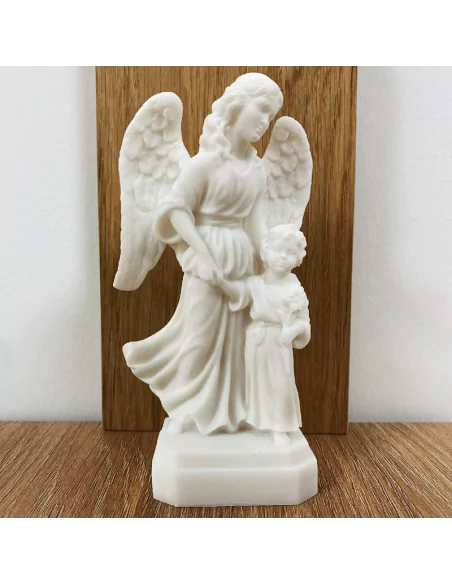 https://www.comptoir-religieux.fr/9434-medium_default/statue-albatre-14-cm-ange-gardien-fille.webp